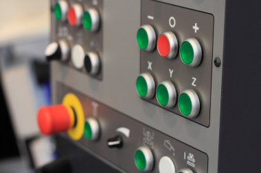 CNC İşleme Merkezi Denetim Masası