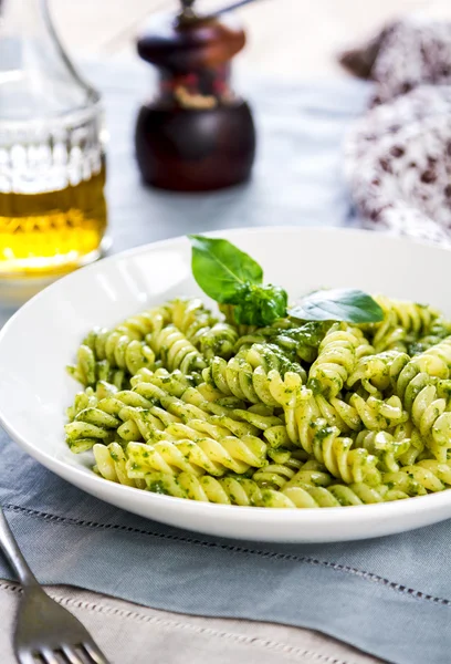 Fusilli in Pesto sauce — Stock Photo, Image
