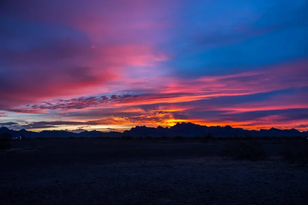 Quartzsite Arizona Boyunca Dramatik Canlı Gün Batımı Manzarası — Stok fotoğraf