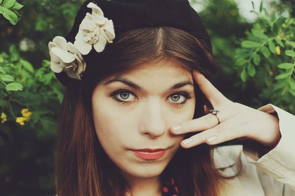The girl in a beret — Stock Photo, Image
