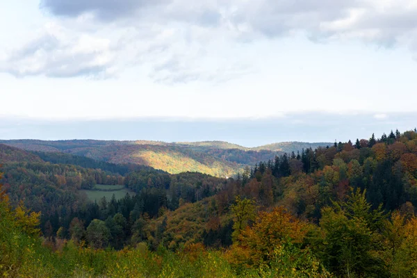 Kolorowy Jasny Jesienny Las Panorama Gór Jesień Górach Sowa — Zdjęcie stockowe