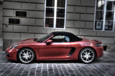 Krakow, Polonya 22 Kasım 2020 Krakow şehir merkezi salgın sırasında. Sonbaharın sonu.