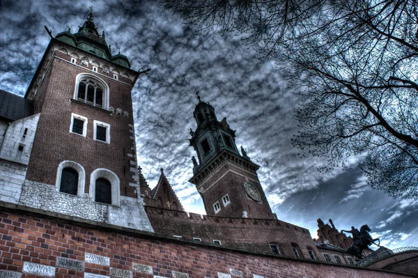 克拉科夫波兰 2020年11月22日瓦维尔城堡的皇家城堡 大流行病期间的肠道 — 图库照片
