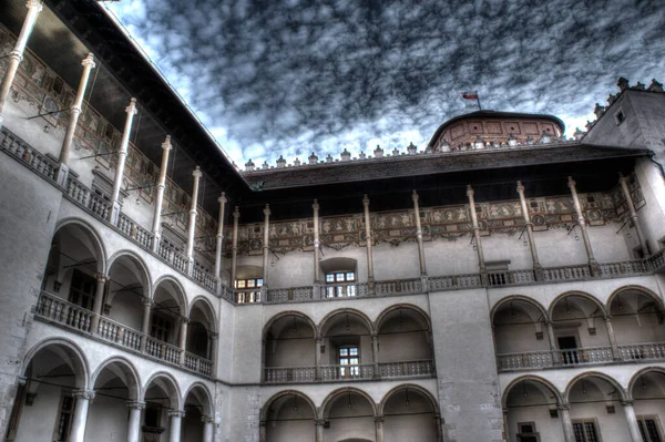 Cracovia Polonia 2020 Castillo Real Castillo Wawel Wawel Durante Pandemia —  Fotos de Stock