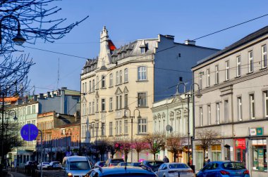 Zabrze Silezya Polonya 28 Şubat 2021 Zabrze şehir merkezi. Pazar meydanı, tren istasyonunun çevresi..