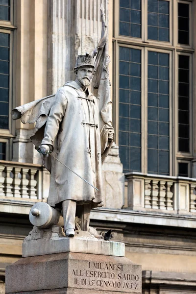 Monument voor de Sardinische leger in Turijn, Italië — Stockfoto