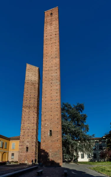 파 비아, 이탈리아의 중세 타워 — 스톡 사진