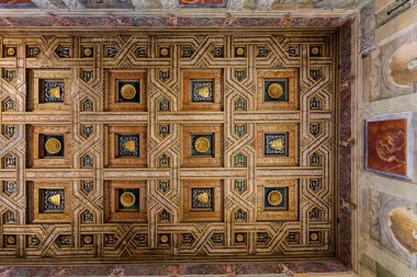 Mantua'daki Palazzo Te'nin tavan freskleri