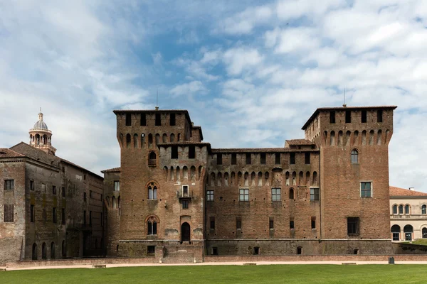 Vévodský palác v Mantova, Itálie — Stock fotografie