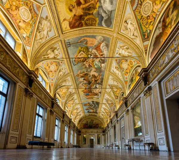 Intérieur du palais ducal de Mantoue — Photo