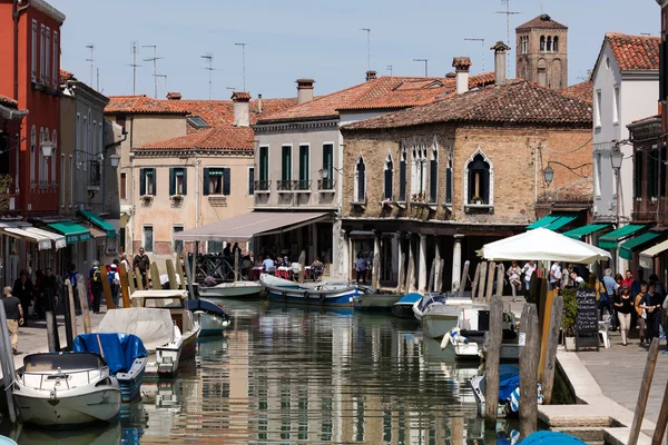 Murano ön i den venetianska lagunen — Stockfoto