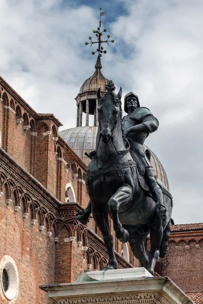 Bartolomeo colleoni heykeli — Stok fotoğraf