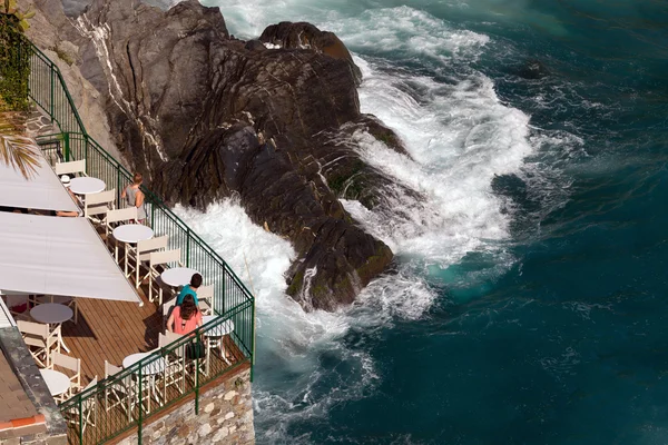Restaurantes en Vernazza, Cinque Terre, Italia — Foto de Stock