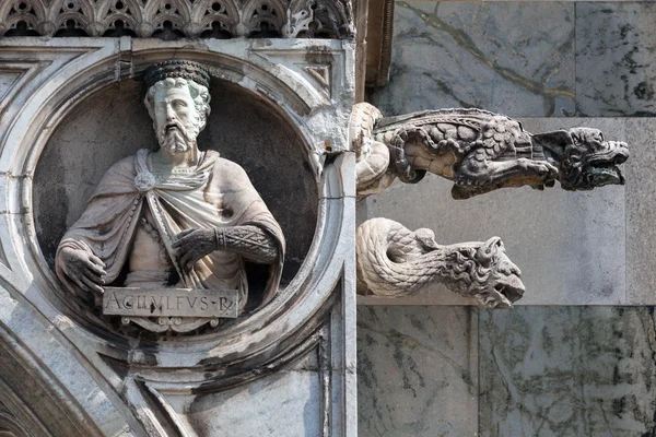 Facade of the Monza Cathedral — Stock Photo, Image