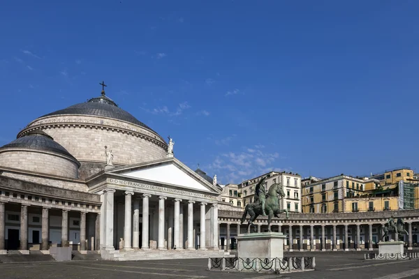 Iglesia de San Francesco di Paola en Nápoles, Italia — Foto de Stock