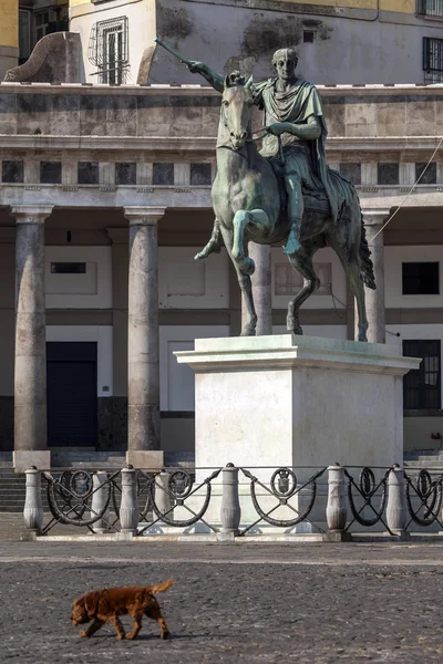 Statue of Charles III of Bourbon in Naples, Italy — Stockfoto