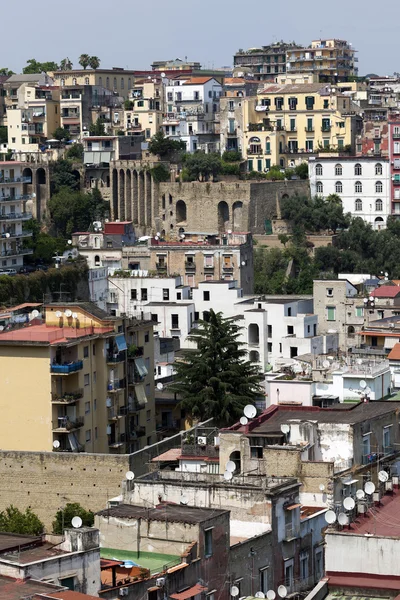 Otoczenie osiedla w Neapolu, Włochy — Zdjęcie stockowe
