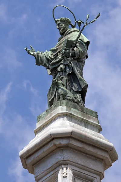 Statue of San Domenico in Naples, Italy — Stok fotoğraf