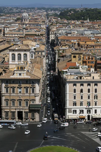 Via del Corso en Roma, Italia — Foto de Stock