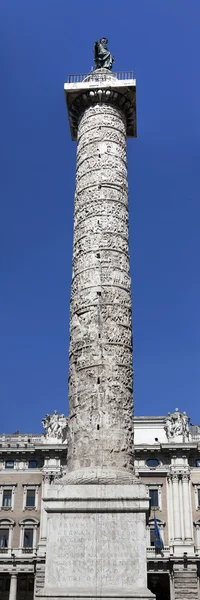 Columna de Marco Aurelio en Roma, Italia — Foto de Stock