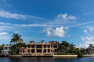 Sunny Isles Beach lüks villalar