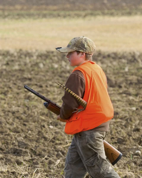 Um jovem caçador de faisões em Dakota do Norte — Fotografia de Stock