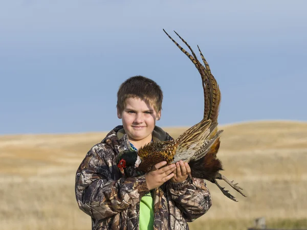 En ung fasan jägare i North Dakota — Stockfoto