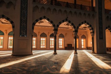İSTANBUL, TURKEY - 12 Kasım 2020: Mihrimah Sultan Camii 'nin içi