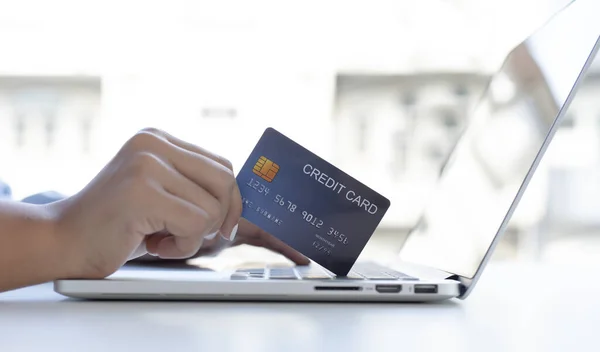 Women Use Laptop Register Credit Cards Make Online Purchases Using — Stock Photo, Image