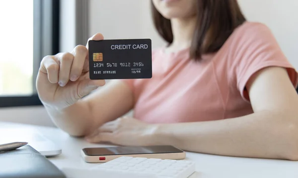 Asian Women Use Credit Card Pay Online Purchases Payment Credit — Stock Photo, Image