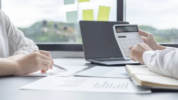 Brainstorm Team Marketers Financial Accountants Discussing Analyzing Charts Plan Strategies — Stock Photo, Image