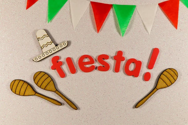Mexikanska Fiesta Tema Layout Med Sombrero Och Maracas — Stockfoto