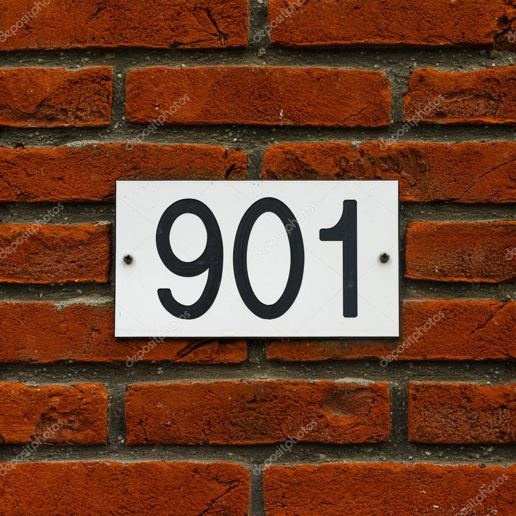 Number 901 - house number nine hundred and one engraved in a plastic plate — Stock