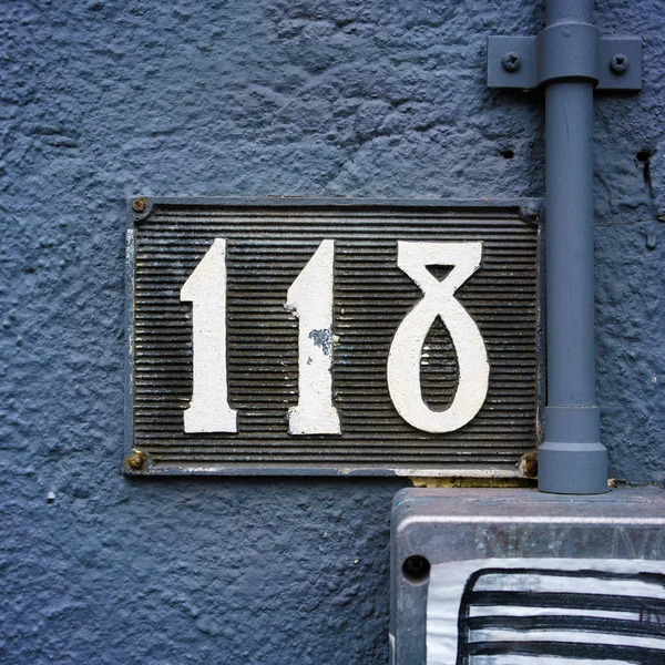 门牌号码 118 — 图库照片
