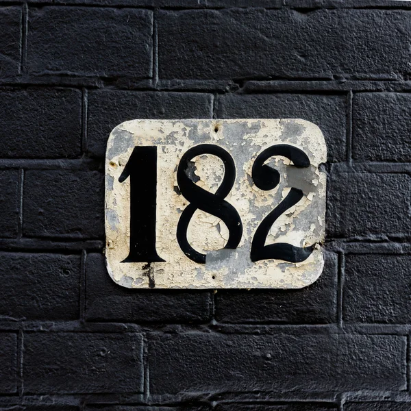 Дом номер 182 — стоковое фото