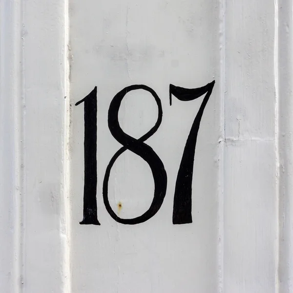 Numéro de maison 187 — Photo