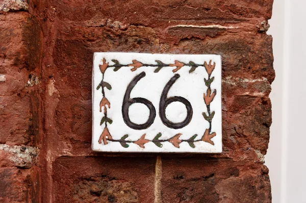 Numéro de maison 66 Photo De Stock