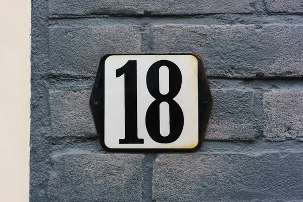 House number 18 — Stock Photo, Image