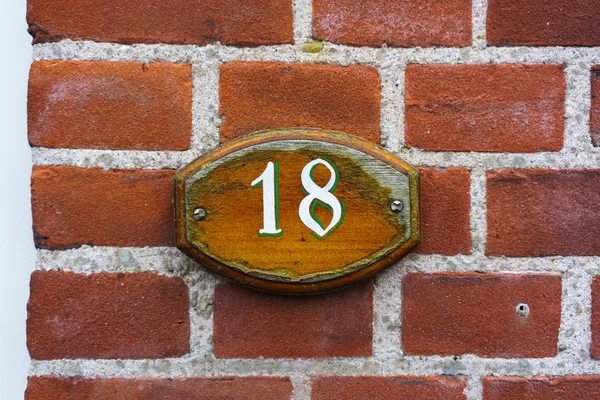 Numéro de maison 18 — Photo