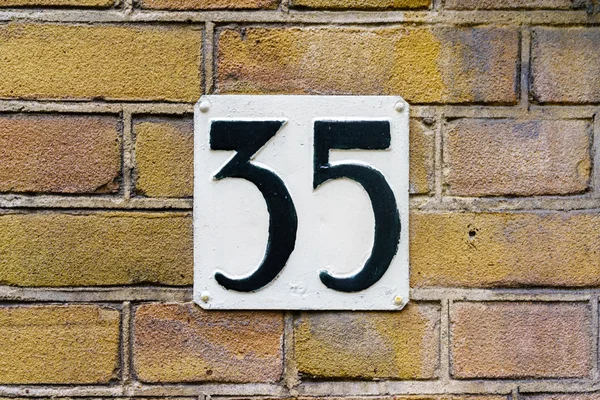 House number 35 — Stock Photo, Image