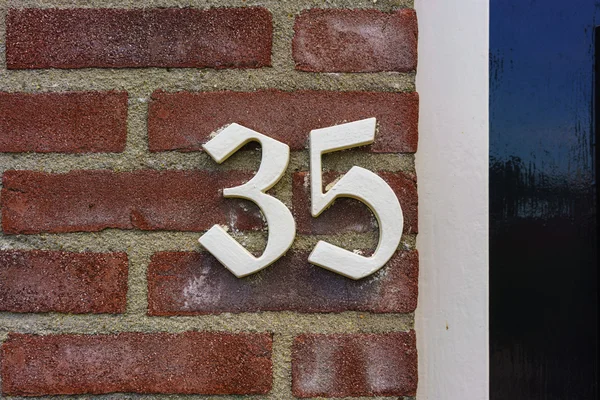 House number 35 — Stock Photo, Image