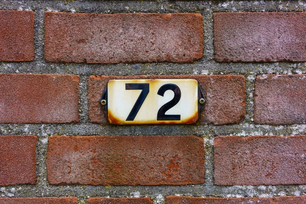 Hausnummer 72 — Stockfoto