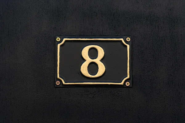 Gold Painted House Number Eight — Stock Photo, Image