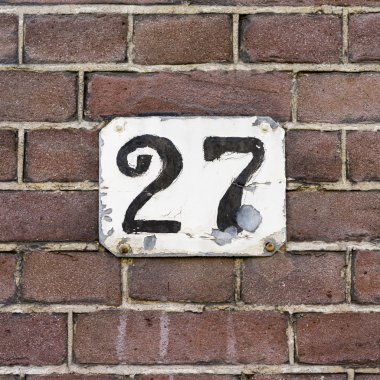 27 numara