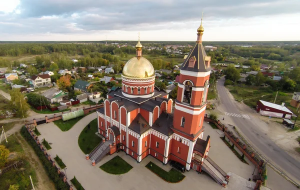 Église Trinity à Karabanovo — Photo