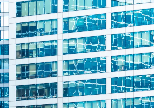Reflections in office building — Stock Photo, Image