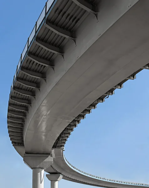 Snelweg viaduct — Stockfoto