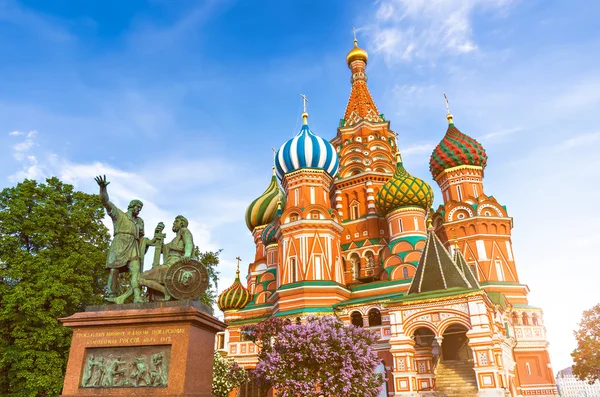 Catedral de São Basílio em Moscovo, Rússia. — Fotografia de Stock