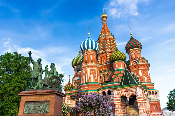 St Basilika katedralen i Moskva, Ryssland. — Stockfoto