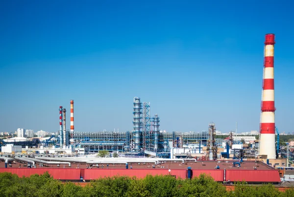 Oil refinery — Stock Photo, Image